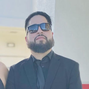 Meet your Posher, Scott